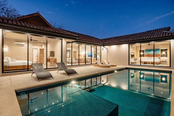 An infinity pool