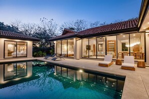 An infinity pool