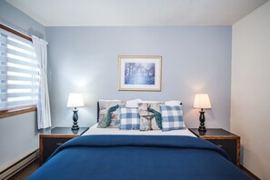 2 室のベッドルーム、アイロン / アイロン台、WiFi (無料)、ベッドシーツ