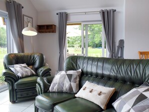 TV, fireplace - 2 bedroom accommodation in Crickheath, near Oswestry (Crickheath, near Oswestry)