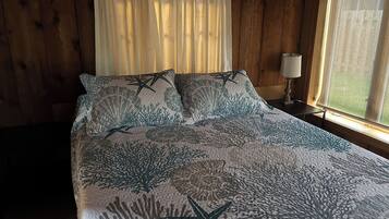 3 habitaciones y ropa de cama