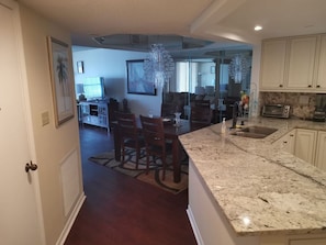 Private kitchen - On the beach (Clearwater)
