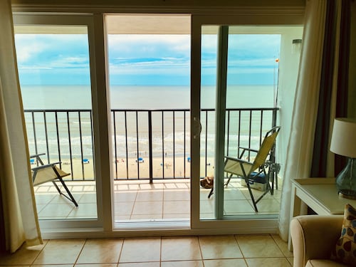 Galveston Condo w/Panoramic Bird's-Eye Beach View
