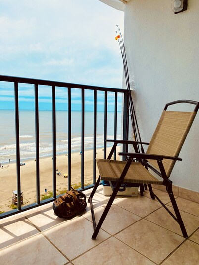 Galveston Condo w/Panoramic Bird's-Eye Beach View