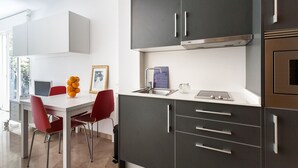 Basic Studio | Private kitchen - City Old town (Valencia)