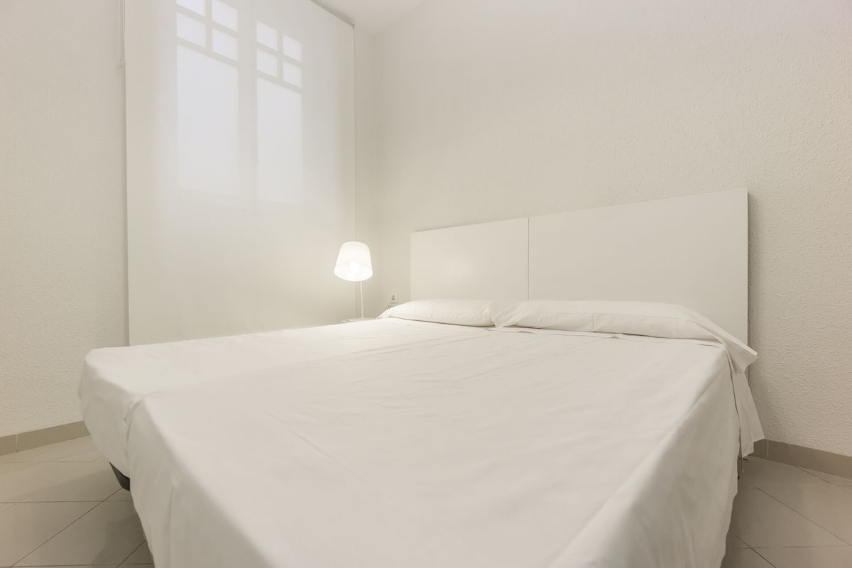 City Room | Free WiFi