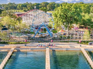 Point of interest - Dock Holiday on Upper Gar Lake with Outdoor Pool (Arnolds Park)