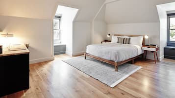 Suite Studio Signature, 1 grand lit, vue montagne, en angle