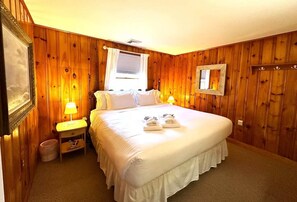 3 chambres, fer et planche à repasser, accès au Wi-Fi (inclus)