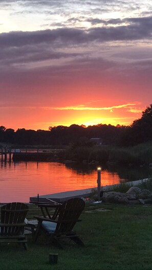 Property grounds - Waterfront Pool Cottage Watch Hill Misquamicut Westerly Beaches  (Westerly)