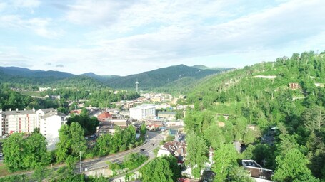 Bear Creek Inn - Image 3
