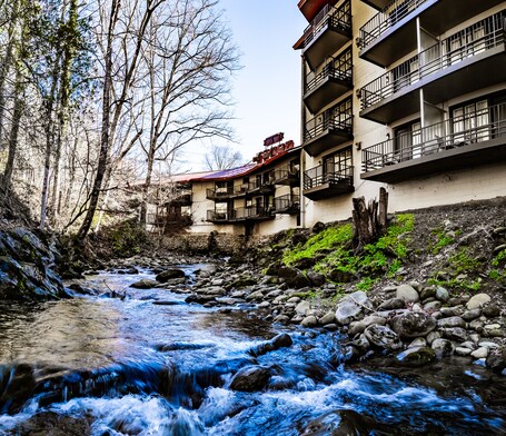 Bear Creek Inn - Image 13