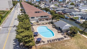 Outdoor pool - 2 Bedroom Bayside Townhome on Canal with Pool across from Mall & Theater -Unit C (Ocean City)