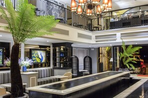 Lobby lounge - Michi's Hotel Lao Cai (Lao Cai)