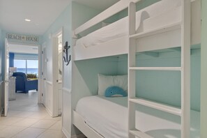 1 habitación, tabla de planchar con plancha, internet y ropa de cama 