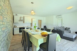 Apartment (A1) | Private kitchen - Ryan (Buje)