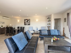 TV - Muratello by Interhome (Porto Vecchio)