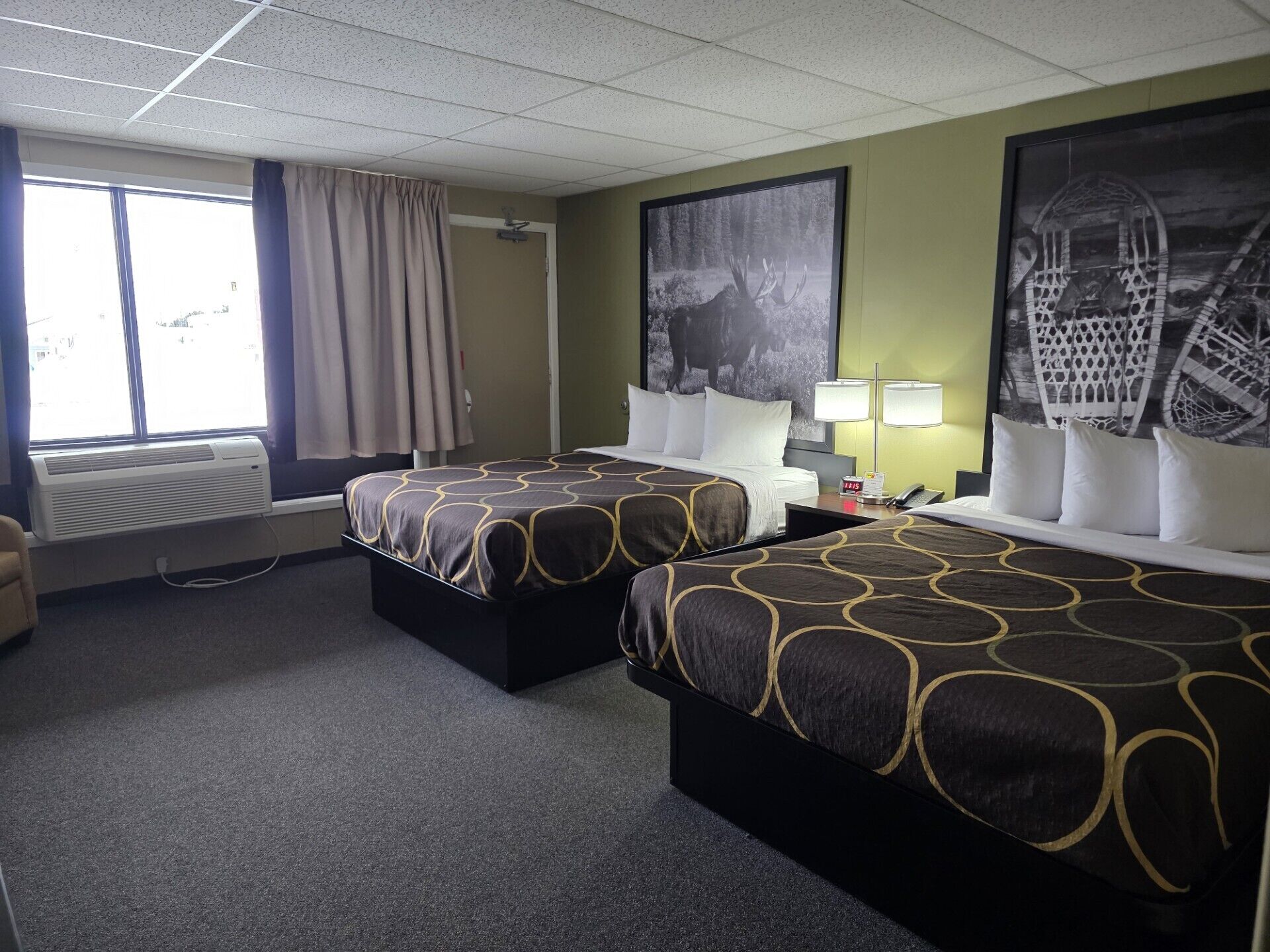 Skrivebord, arbejdsområde til bærbare computere, gratis baby-/barnesenge