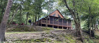 Lost Cabin at the Creek