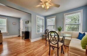 Living area - Iberville Grandeur III (New Orleans)