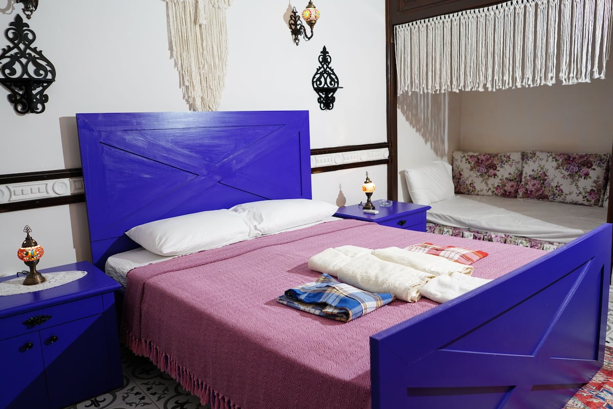 Luxury Room, Multiple Beds | 1 bedroom, premium bedding, minibar, soundproofing