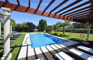 Pool - Villa 320 Holiday Villa w/Pool, Jacuzzi and Tennis (Barcelos)