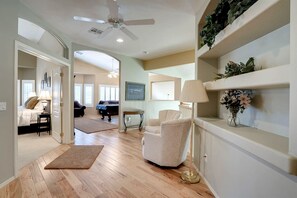 TV, fireplace, offices