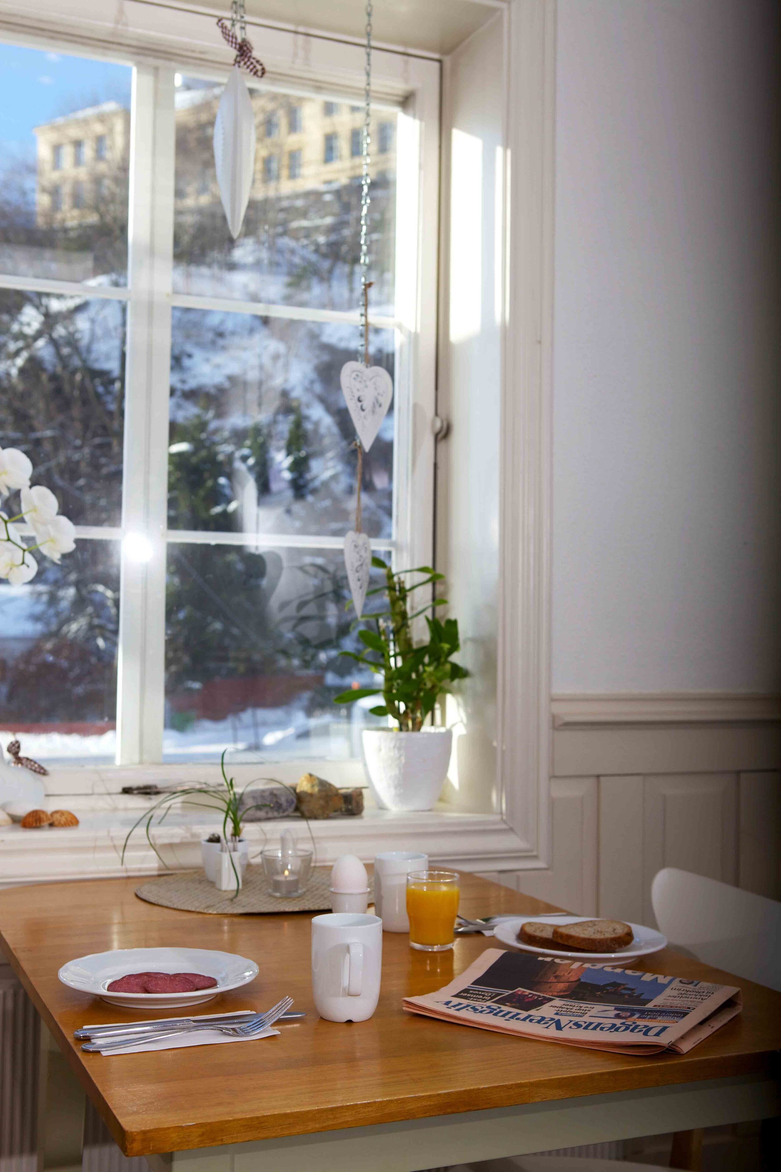 free daily continental breakfast