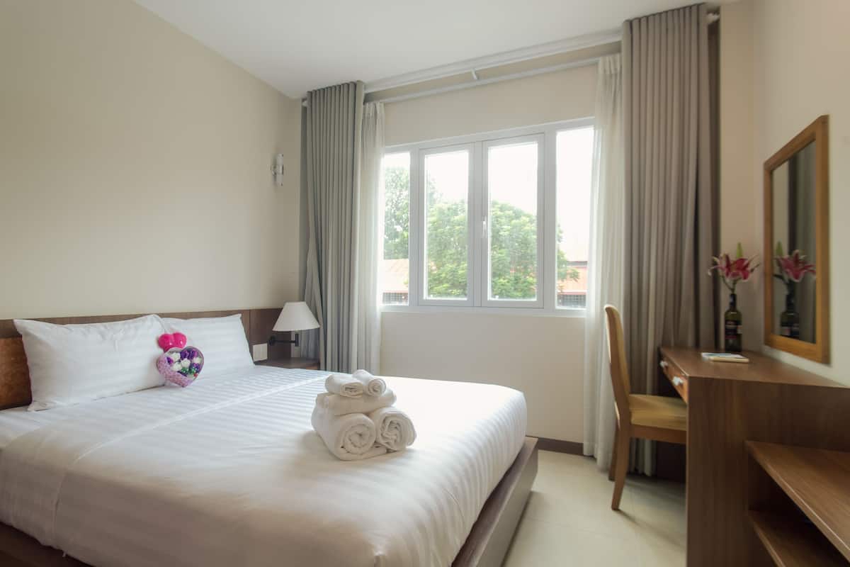 1 bedroom, desk, free WiFi