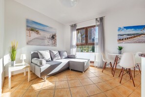 Apartment (2 Łokietka 15A) | Living room | Flat-screen TV