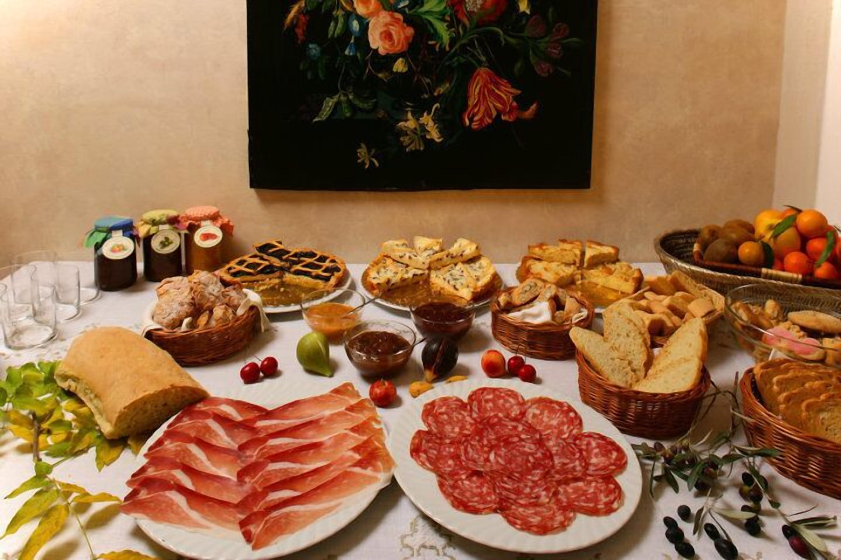 Free daily full breakfast