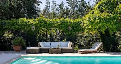 Charming farmhouse to rent in Provence-''Mas des Olivades''-Provencal farm.