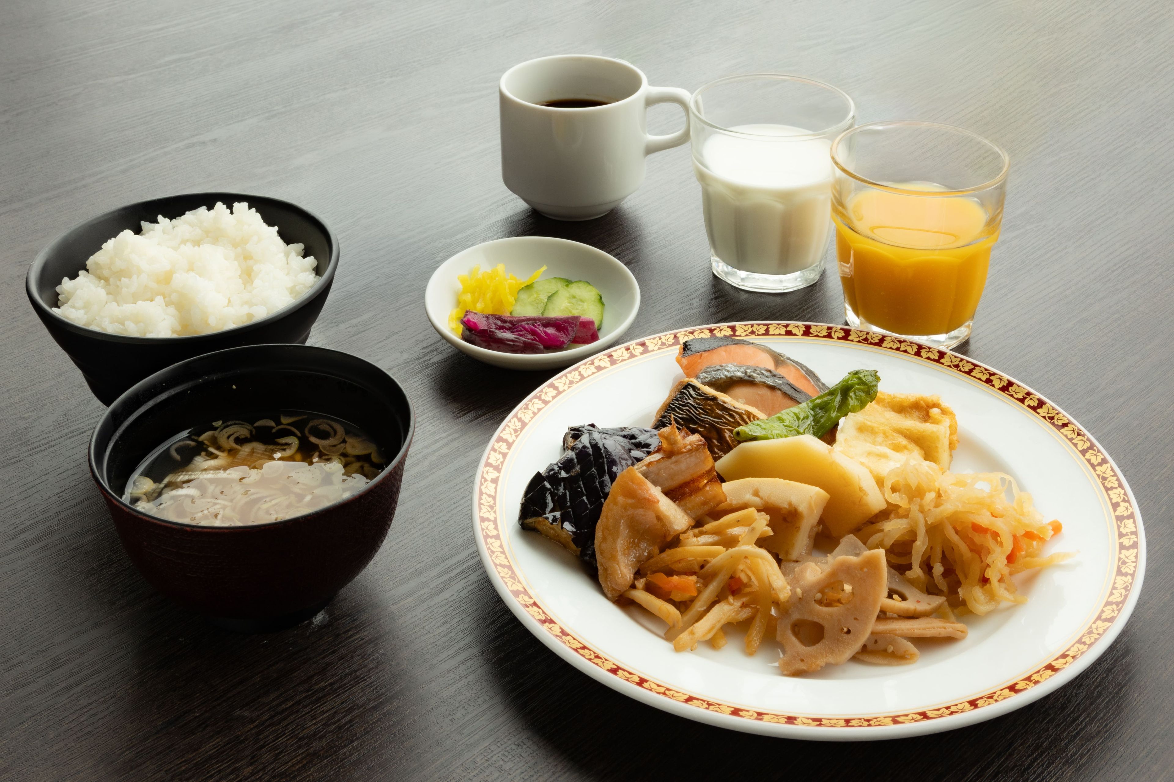 뷔페 아침 식사