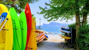 Beach - Chalet Rio 1 – Directly on the Beach. (San Felice del Benaco)