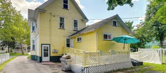 Rochester Escape w/ Hot Tub & Fire Pit!