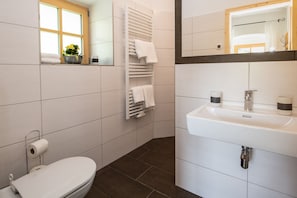Apartment | Bathroom