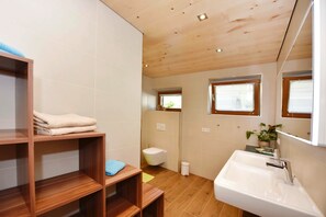 Bathroom - Mottnerhof (Bludenz)