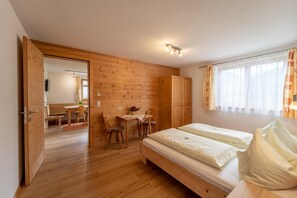 Apartment (Esche) | Free WiFi, bed sheets - Forsthaus Schoppernau (Schoppernau)