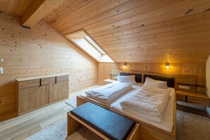 Apartment (Bergulme) | Free WiFi, bed sheets - Forsthaus Schoppernau (Schoppernau)