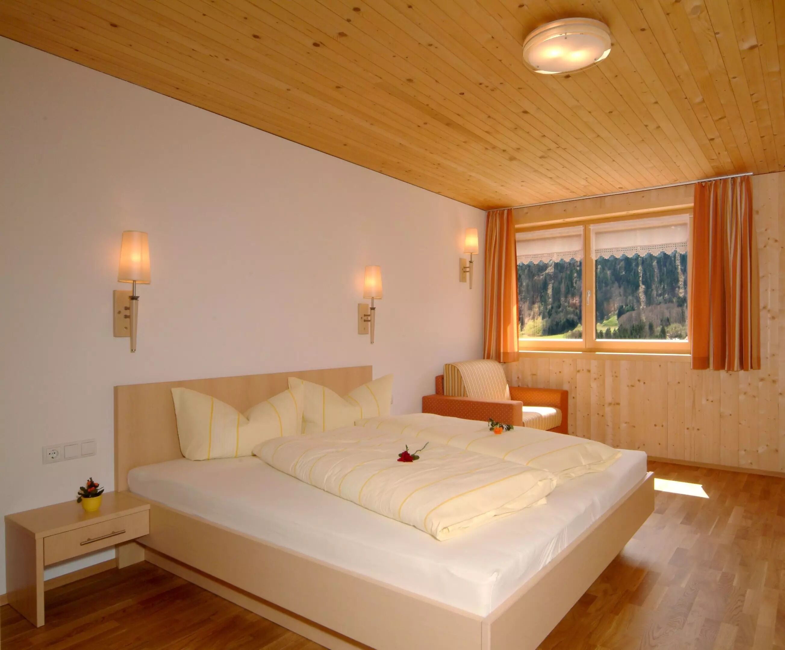 Room (Sonnenuntergang) | Free WiFi