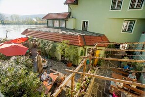Terrace/patio - Winzerhof & Gästehaus Stöger (Durnstein)
