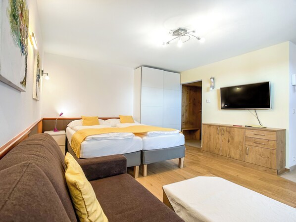 Apartment (Loreen 2) | StrykjÀrn/strykbrÀda, gratis wi-fi och sÀngklÀder