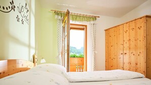 Apartment (Spielwiese) | 1 bedroom, WiFi (free), bed sheets - Zwergelhof (Loich)