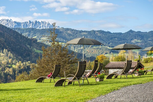 Daily buffet breakfast (EUR 18 per person) - Kinderbauernhof Maurachhof (Sankt Johann im Pongau)