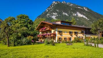 Façade de lâhĂ©bergement