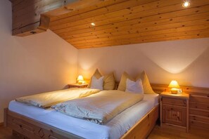 อพาร์ทเมนท์สำหรับครอบครัว, 2 ห้องนอน (Lackenkogel) | เปล/เตียงเด็กอ่อน, Wi-Fi ฟรี, ผ้าปูที่นอน