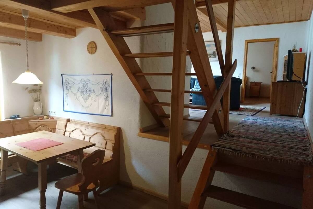 Apartment, 2 Bedrooms (Laube) | In-room dining