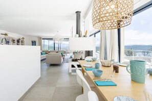 Dining - Villa with sea view and heated pool in Coti-Chiavari (Coti-Chiavari)