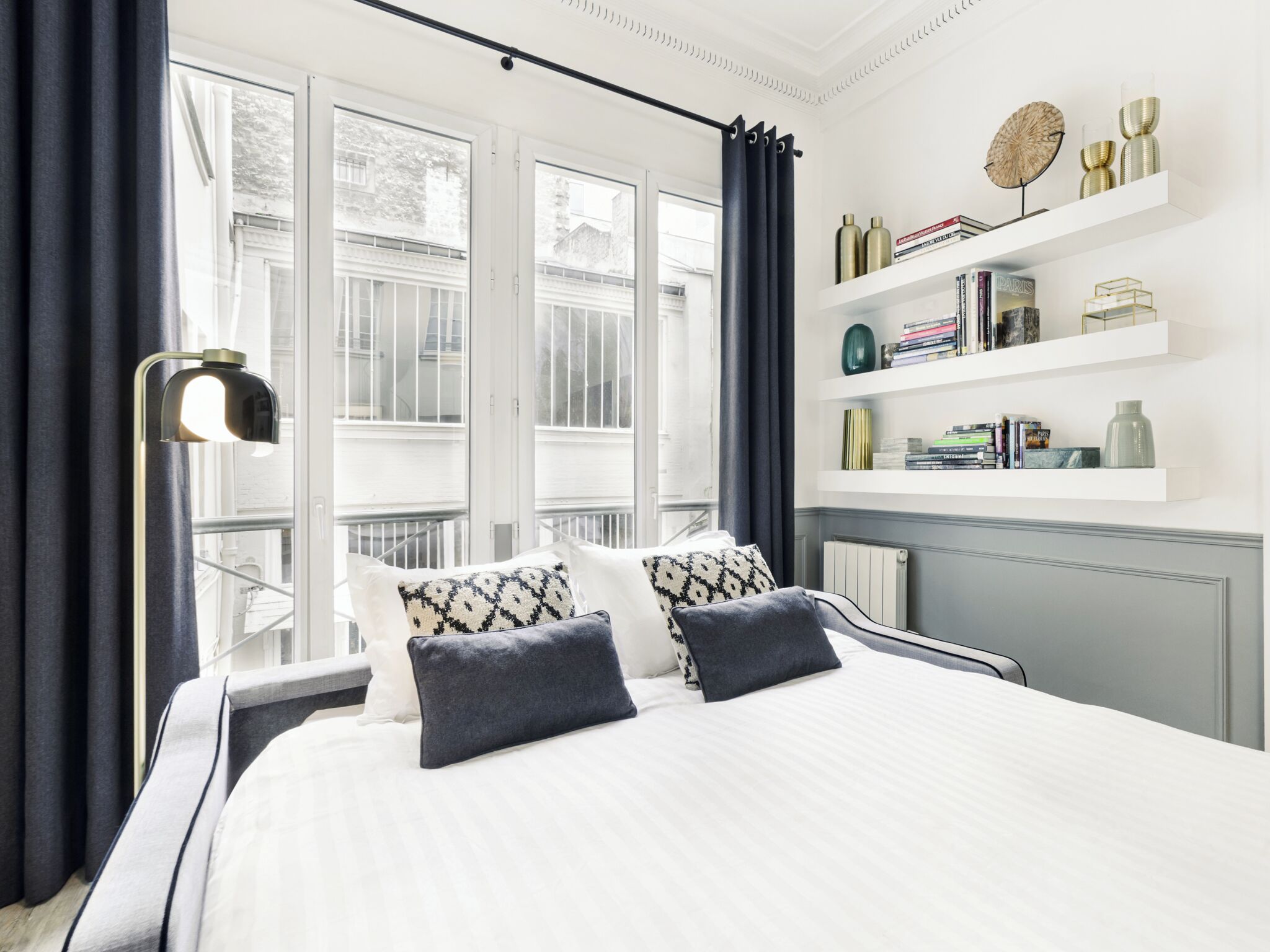 4 bedrooms, desk, iron/ironing board, free WiFi