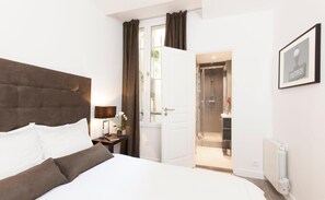 3 bedrooms, iron/ironing board, free WiFi, bed sheets - LivinParis | Luxury 3 Bedrooms Grand-Boulevard I (Paris)